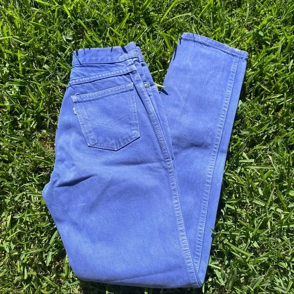 Levi’s High Waisted Denim Jeans Womens - Picture 3 of 4